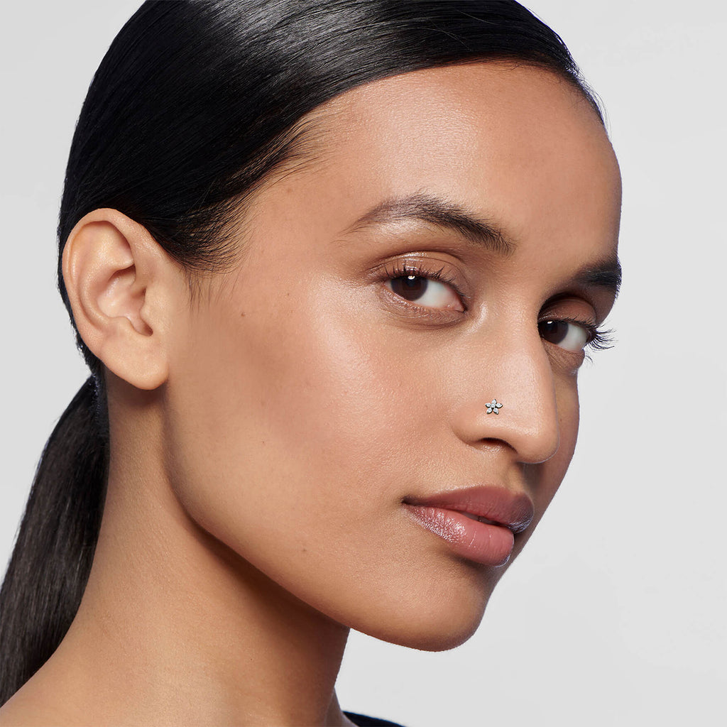 Kriti Diamond Nose Pin